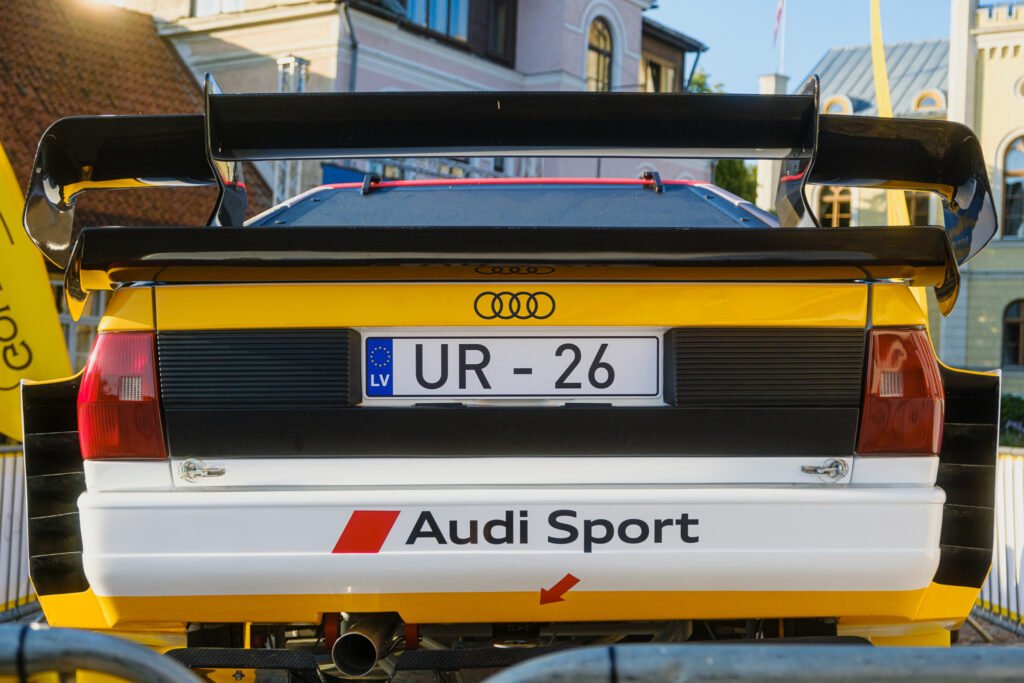 AB7